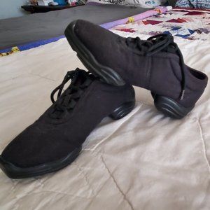 Capezio Girls jazz/hip-hop sneakers Size 3